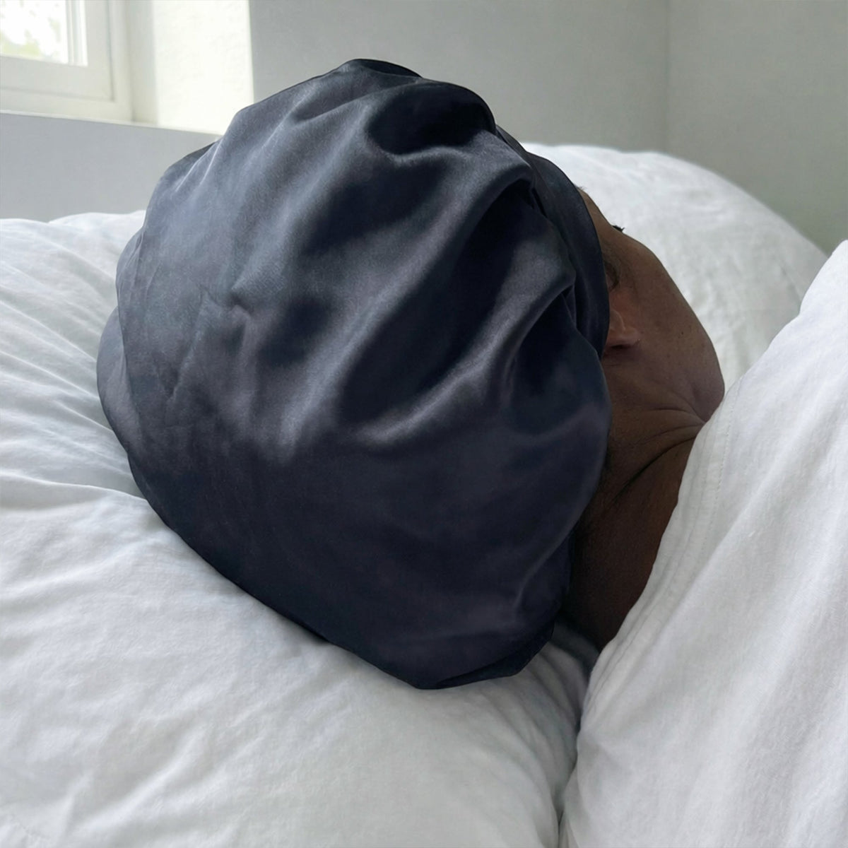 100% Mulberry Silk Bonnet