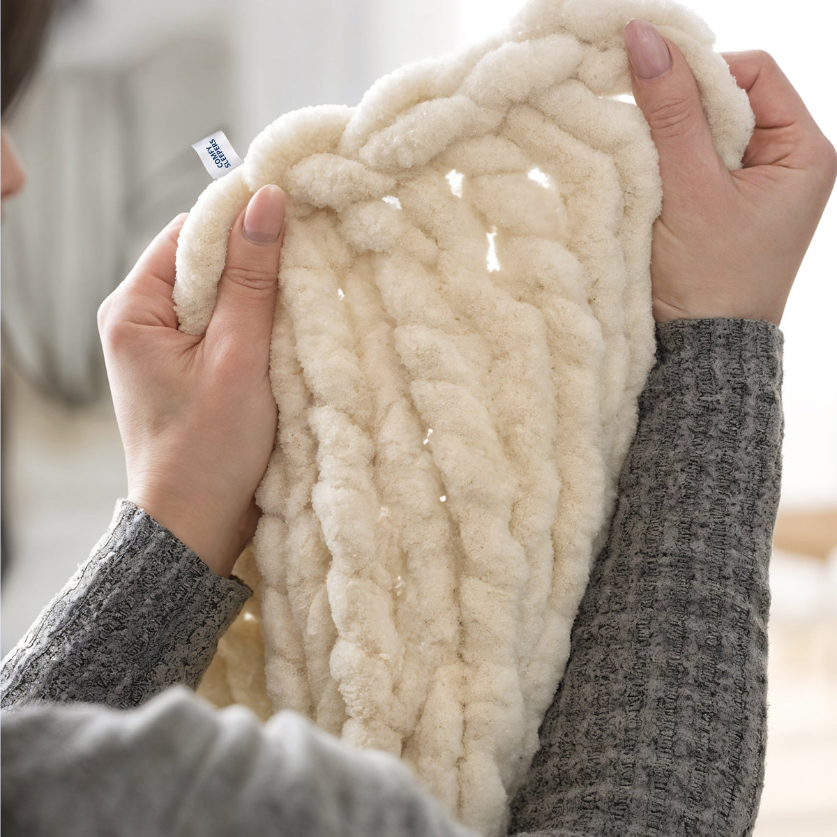 Chunky Knit Weighted Blanket