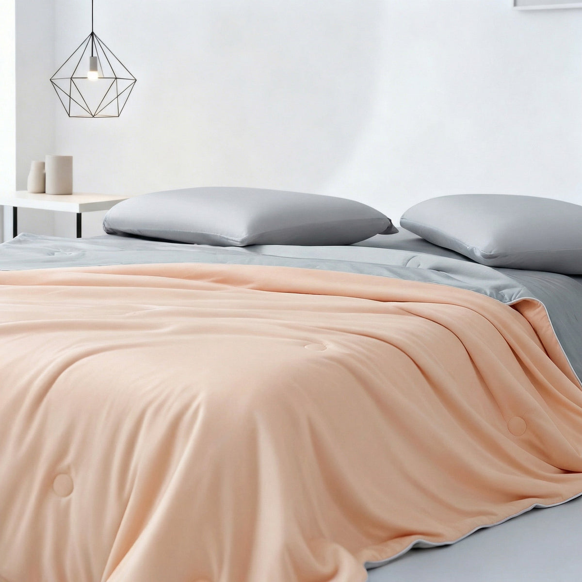 Reversible Ice Cooling Comforter
